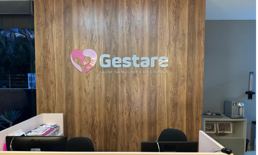 Letra caixa com LED interno