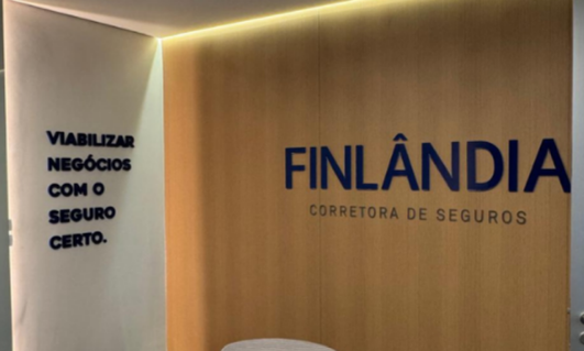 Painel caixa alta